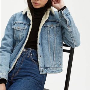 Levi’s Original Sherpa Trucker Jacket Blue M